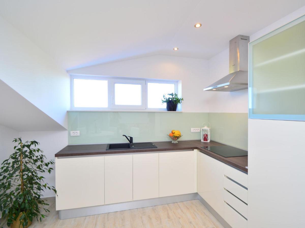 Apartment Rina-3 By Interhome Vodice Eksteriør billede